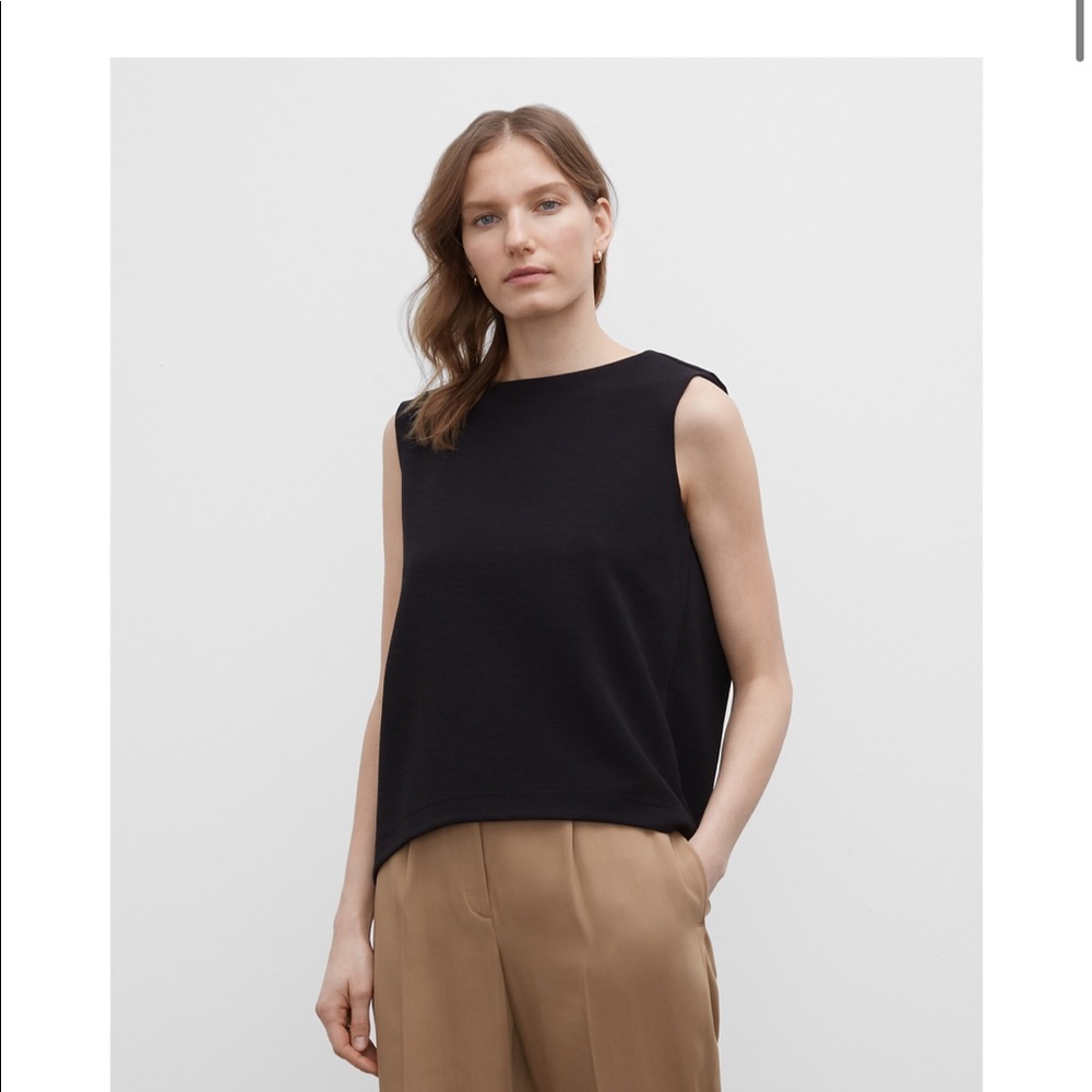 NWT Club Monaco Structural Top in Black